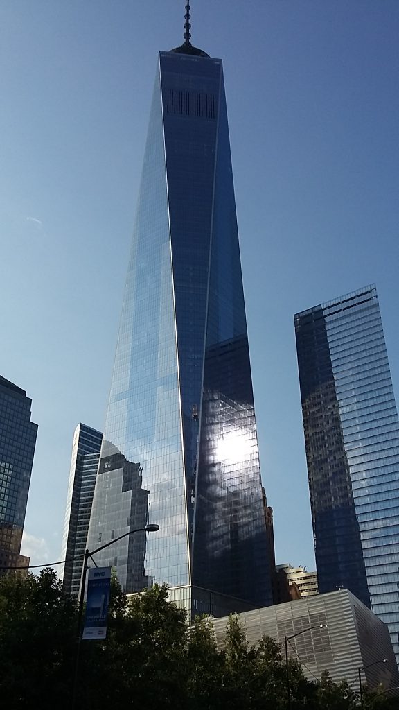 Vista total desde una de las esquinas del memorial 9/11
